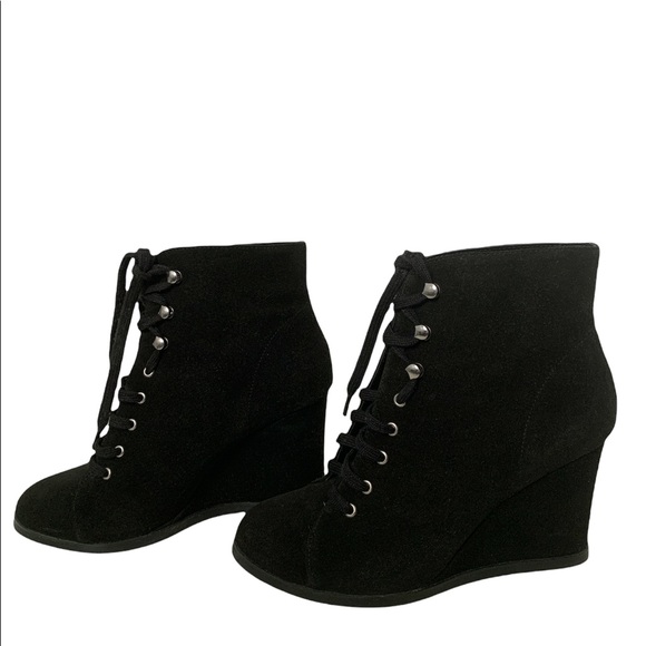 le chateau wedge boots
